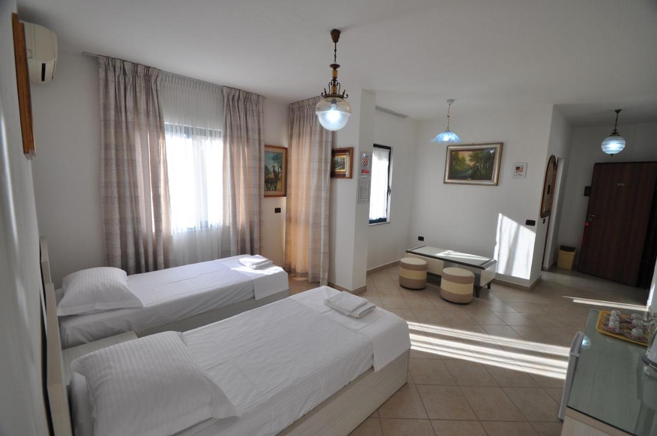 Aparthotel Shkodra Durrës Exterior foto